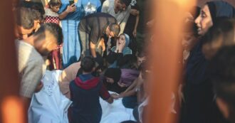 Copertina di Raid su Khan Younis: 70 uccisi. Idf: “Morti 2 ostaggi”. E Bibi negli Usa cerca più armi