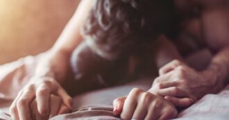 Copertina di Lubrificanti intimi, vibratori e Sex Toys per uomini: in Italia è boom di ordinazioni prima delle ferie estive