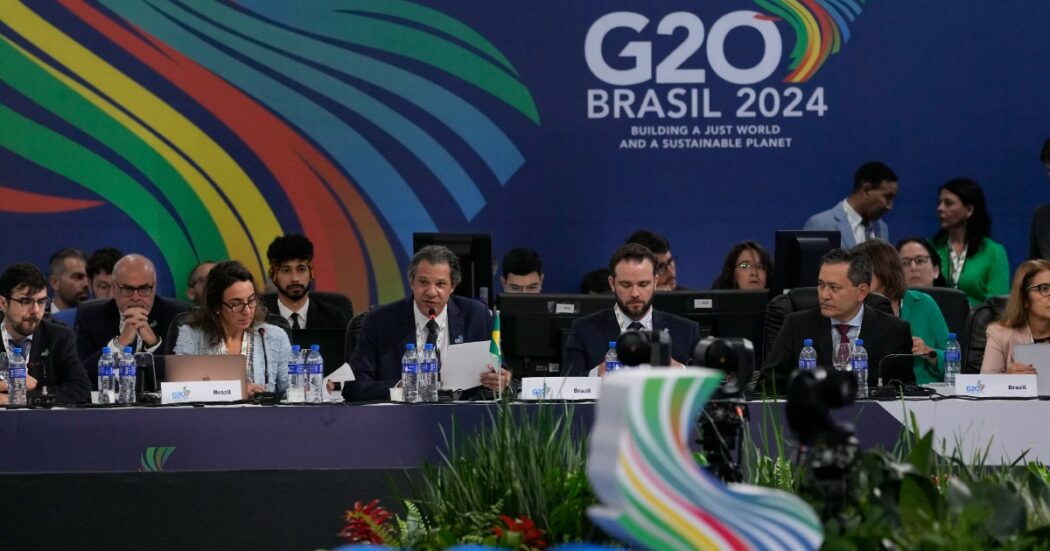 G20, approvato il documento fondante dell’Alleanza globale contro la fame e la povertà: “Serve una tassa sui super ricchi”