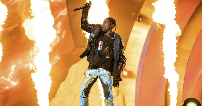 Copertina di Travis Scott scatena un terremoto all’Ippodromo di Milano: gli abitanti di San Siro segnalano tre scosse