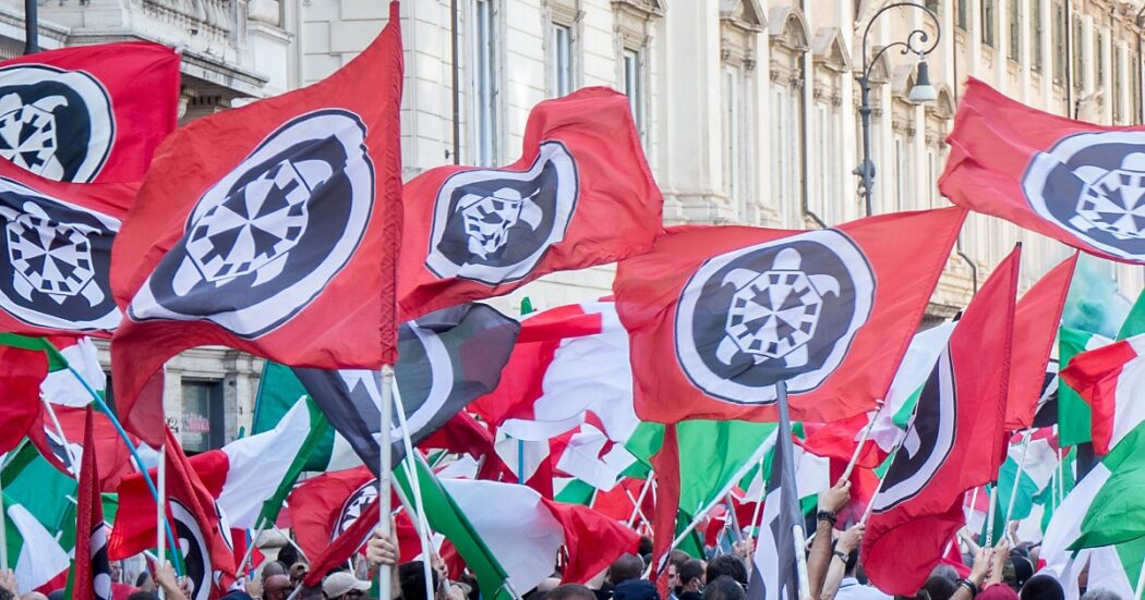 Trieste, blitz al Consiglio regionale: condannati tutti i 16 militanti di Casapound. Pene da sei a dieci mesi
