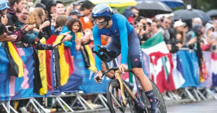 Olimpiadi, esordio di delusioni per gli azzurri. Ganna è la medaglia migliore: argento