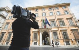 Copertina di Consulta, in Parlamento ennesima fumata nera per l’elezione del giudice mancante: è la nona volta