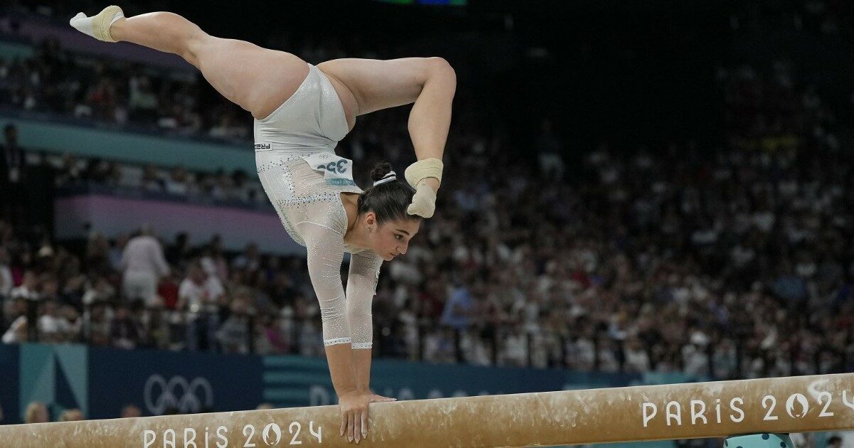 L'Italia è argento nella ginnastica artistica femminile superata solo