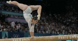 Copertina di L’Italia è argento nella ginnastica artistica femminile: superata solo dagli Usa di Biles