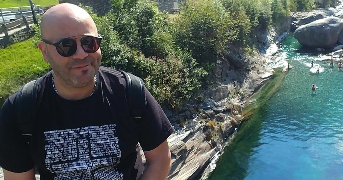 “Ho venduto l’anima al diavolo in cambio di sesso, soldi e potere. Ma il Signore mi ha salvato mentre ero con uno spacciatore”: la svolta di Giuseppe Perricone