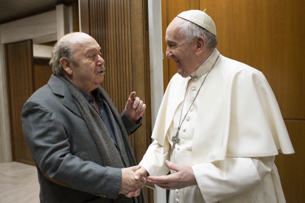 “L’amicizia con Papa Francesco sta crescendo. Ci siamo sentiti, gli ho scritto e lui mi ha risposto ‘ciao'”: parla Lino Banfi
