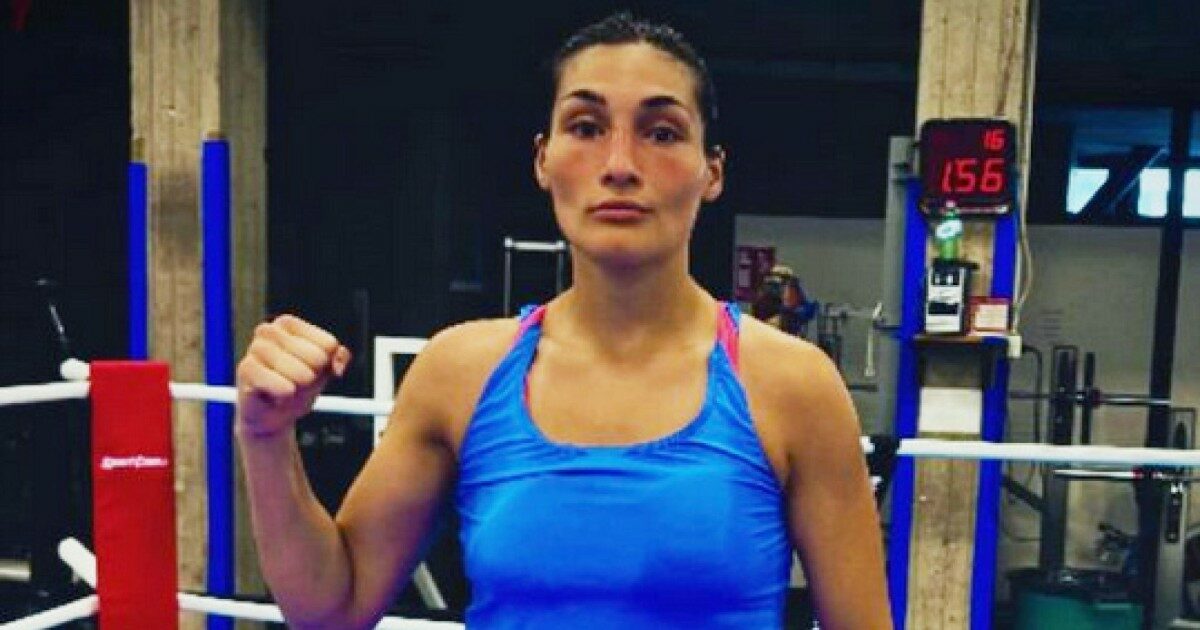 Angela Carini, dopo il caso Khelif lavora come insegnante di boxe nel centro di Caivano voluto da Meloni