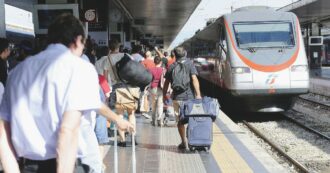 Copertina di Nasce il Sicilia Express il treno che collega Torino e Messina: si parte il 21 dicembre e si torna il 5 gennaio