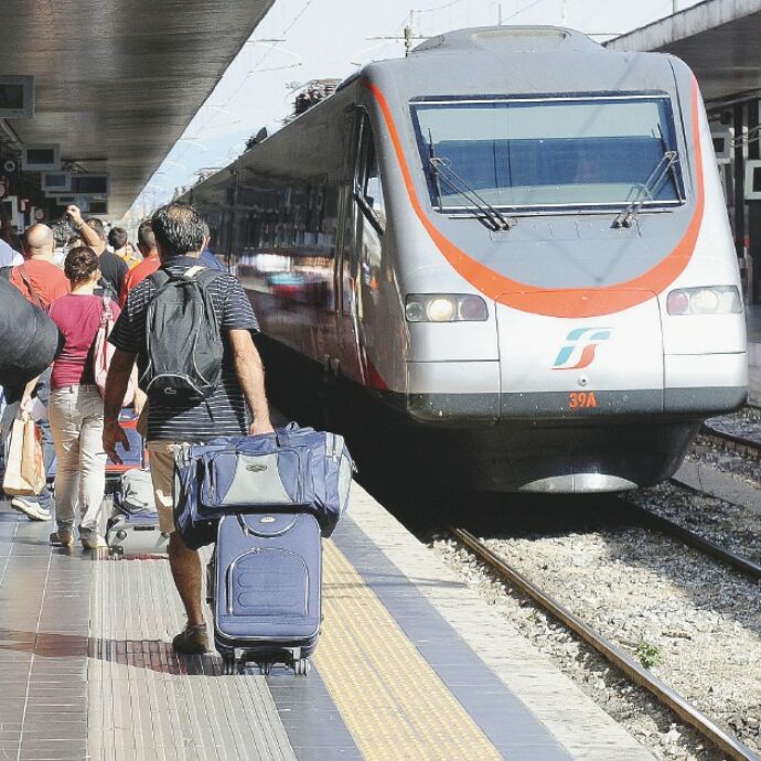 Nasce il Sicilia Express il treno che collega Torino e Messina: si parte il 21 dicembre e si torna il 5 gennaio