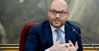 Copertina di Fontana scarica il collega Vannacci  e difende il Cio  su  Carini e Khelif