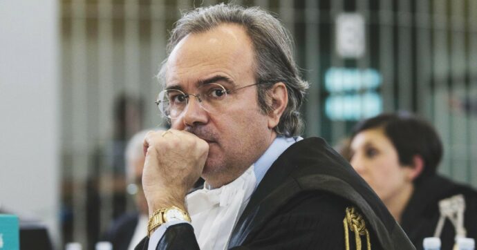 Lettera di minacce a Tescaroli: “Ti faremo saltare col tritolo”