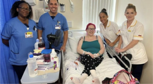 Copertina di Si sottopone ad una gastrectomia per dimagrire ma qualcosa va storto, la storia della donna che non mangia da due anni: “Guardare gli altri a tavola è una tortura”