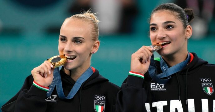 Sublime Alice D’Amato: pazzesco oro nella trave femminile. Storica doppietta per l’Italia: Manila Esposito è medaglia di bronzo