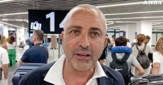 Copertina di Rientrati a Fiumicino i primi italiani dal Libano: “A Beirut lunghe file per trovare posto sui voli. Gli stranieri sono nel panico e vogliono scappare”