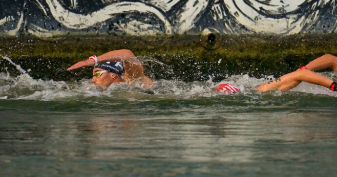 Finisce il nuoto nella Senna: Acerenza quarto in una gara condizionata dalla corrente. Paltrinieri: “Non riuscivo a fare niente”