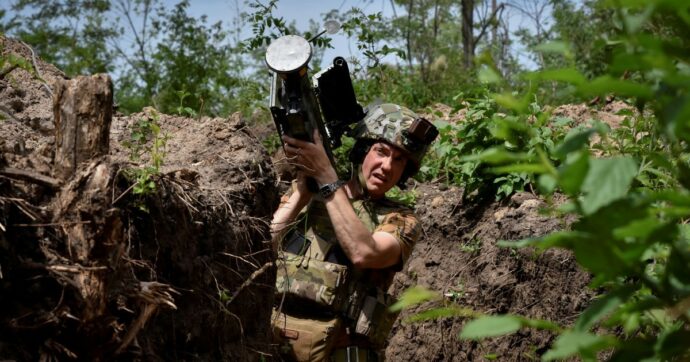 Megamissili e rinforzi russi per frenare la contro-invasione