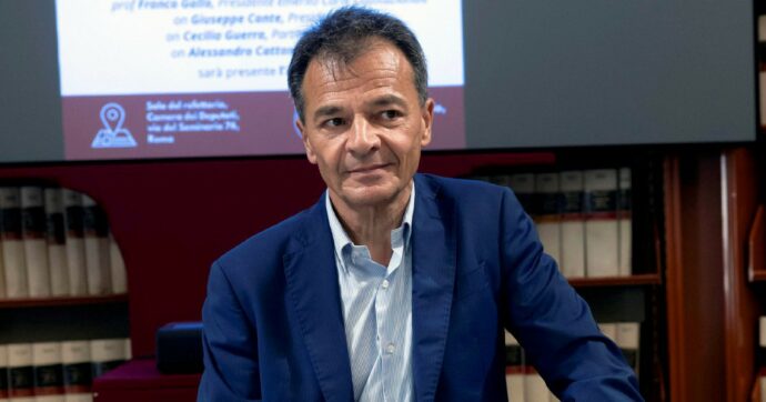 Stefano Fassina: “Martellare le Regioni. La sinistra  prenda la ‘Patria’ alla destra”