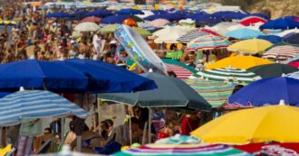 Copertina di L’estate bollente dei rincari: la vacanza costa il 20% in  più