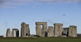 Copertina di Il mistero dell’Altare di Stonehenge, la scoperta degli scienziati grazie all’analisi della composizione chimica