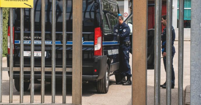 80 detenuti in rivolta nel carcere di Bari