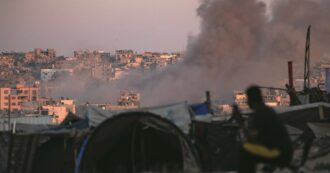 Copertina di Ancora bombardamenti di Israele nella Striscia di Gaza: 29 morti. Hamas: “Netanyahu ostacola le trattative per la tregua”