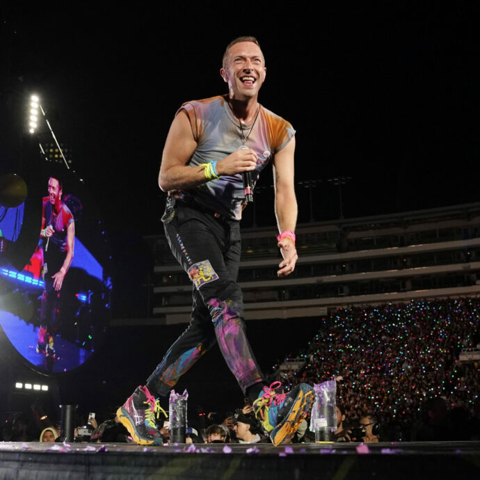 Coldplay a Vienna, controlli serrati e allerta per la sicurezza in tutta la città dopo l’attentato terroristico sventato allo show di Taylor Swift