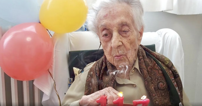 Copertina di È morta Maria Branyas a 117 anni, la donna più anziana al mondo: “Non piangete, non mi piacciono le lacrime. E soprattutto, non soffrite per me”