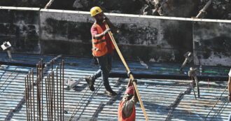 Copertina di Caporalato 4.0: operai edili reclutati sui social