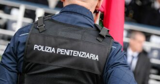 Copertina di Al caldo del carcere, col terrore di rivolte e sanzioni: così vive un poliziotto penitenziario