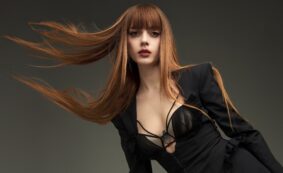 Copertina di “Finita l’estate voglio rifiatare, stare orizzontale. Mi piace prendere il caffè nel mio paesino vestita male. L’amicizia con Tananai? Sincera”: il bilancio di Annalisa