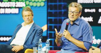 Copertina di Ci sono due  Giorgetti: uno fa il ministro da anni,   l’altro lo critica sempre