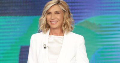 Copertina di “I giovani non bussano più alla porta del futuro: la stanno spalancando”: Myrta Merlino nuova portavoce del Change The World Model United Nations