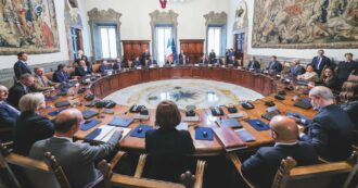 Copertina di Rai, autonomia e bilancio:  vacanze addio, riecco i guai