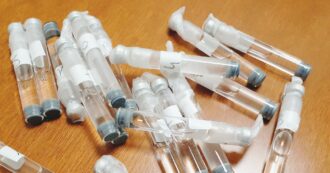 Copertina di I drink e i due  test sul Ghb: il racconto negli atti dei pm