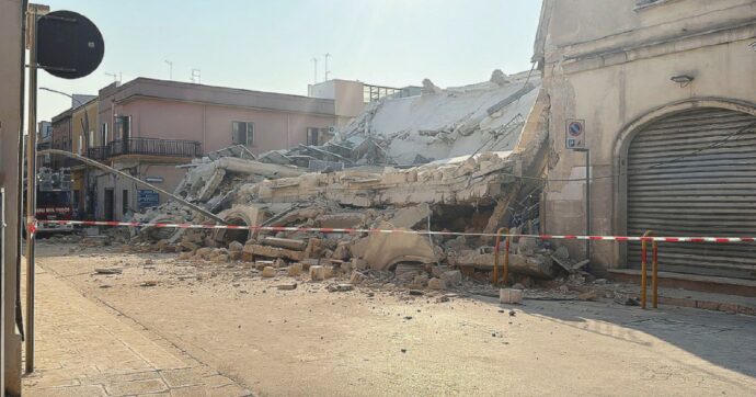 Brindisi, crolla edificio in piena notte: macerie ma nessun ferito