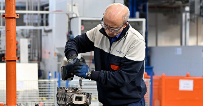 Copertina di Effetto pensioni sui dati del lavoro