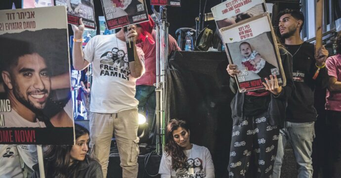 Il forum dei rapiti a Bibi: “Nei tunnel  anche  stupri”