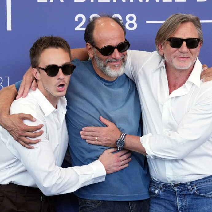 Sesso estremo tra Daniel Craig e Drew Starkey nell’ultimo film di Luca Guadagnino: le rivelazioni del regista di “Queer” al Festival di Venezia