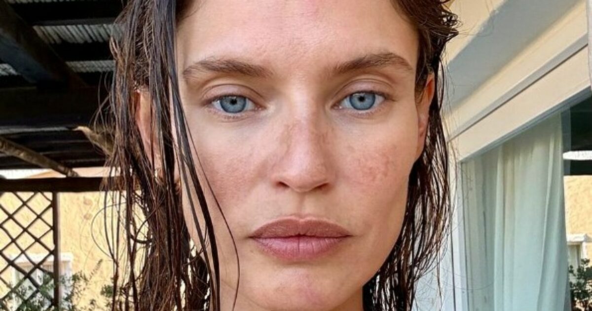 “Da 3 settimane non fumo (né tocco alcol e droghe) grazie all’ipnosi e sono fiera di me”: Bianca Balti su Instagram ma lo psichiatra avverte: “Può avere controindicazioni gravi”