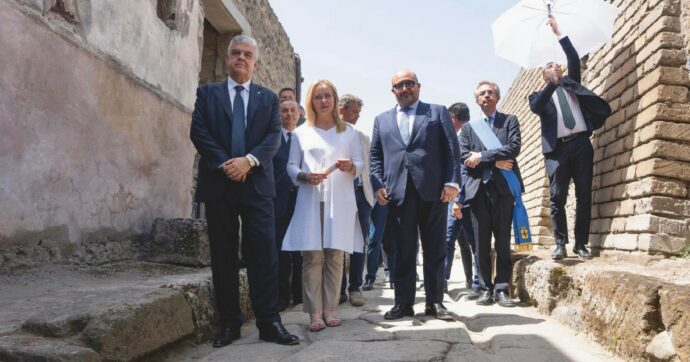 G7 Pompei: frutta secca targata Fdi, cravatte di Marinella e silenzi. Chi gestisce l’evento della Cultura da 13 milioni di euro