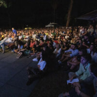 La platea per Alessandro Barbero e Marco Travaglio