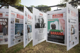 Copertina di Dissento col Fatto! Che virtù c’è nel rinunciare a qualcosa cui si ha diritto?