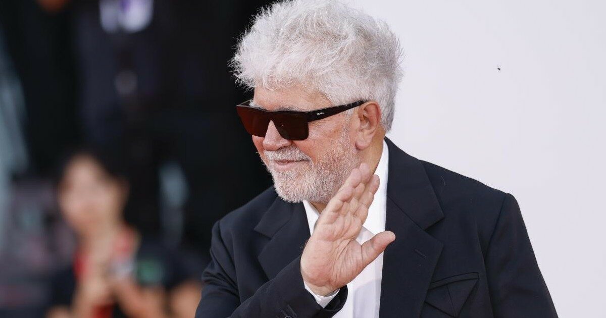 Mostra del Cinema di Venezia, i vincitori: il Leone d’oro a Pedro Almodovar. Coppa Volpi a Kidman e Lindon