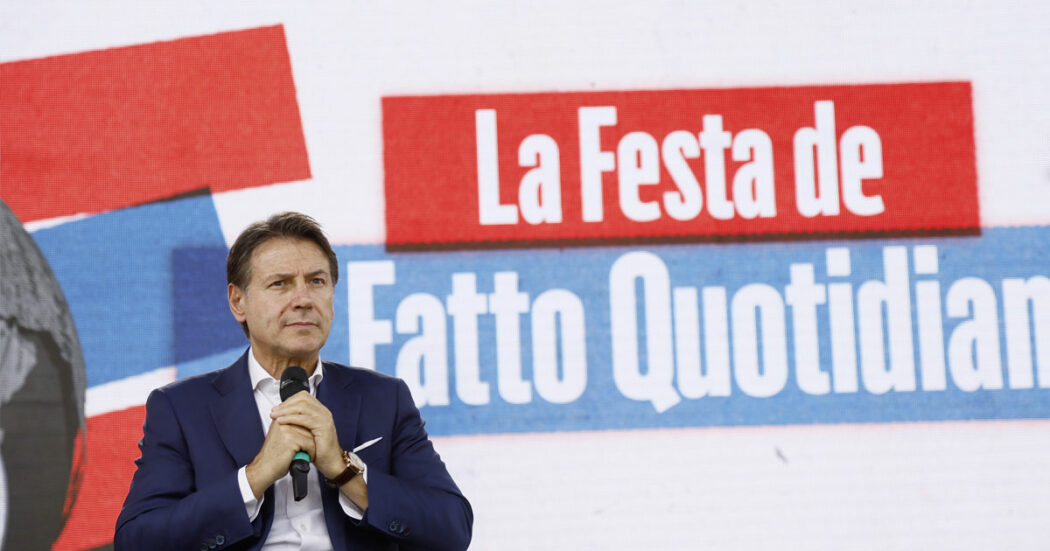 Conte alla Festa del Fatto: “Renzi presenza inquinante, non potremmo mai lavorare con lui. Rispetto il ruolo di fondatore di Grillo, ma nel M5s non può esserci un sopraelevato”