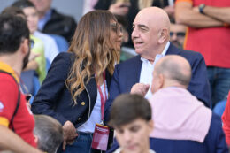 Copertina di Adriano Galliani sposa Helga Costa: a 80 anni, è il suo terzo matrimonio. Ecco dove si terrà l’evento e chi sarà presente