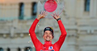 Copertina di Vuelta 2024, la “remuntada” e il quarto trionfo di Roglic: breve bilancio della corsa spagnola, che oggi è più attrattiva del Giro d’Italia