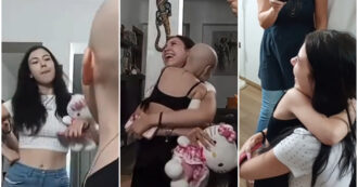 Copertina di Canta e balla Hello Kitty con una fan affetta da leucemia: la bellissima sorpresa della rapper Anna fa il giro dei social. “Il mio sogno si avvera”