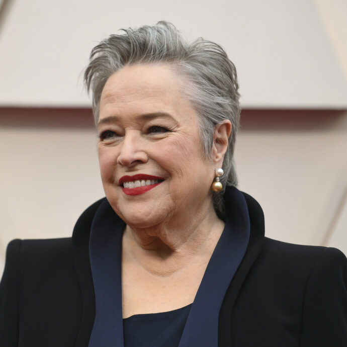 “Mai stata una star del cinema, mi sono sentita una disadattata”: Kathy Bates, la Annie di Misery, si ritira dalle scene