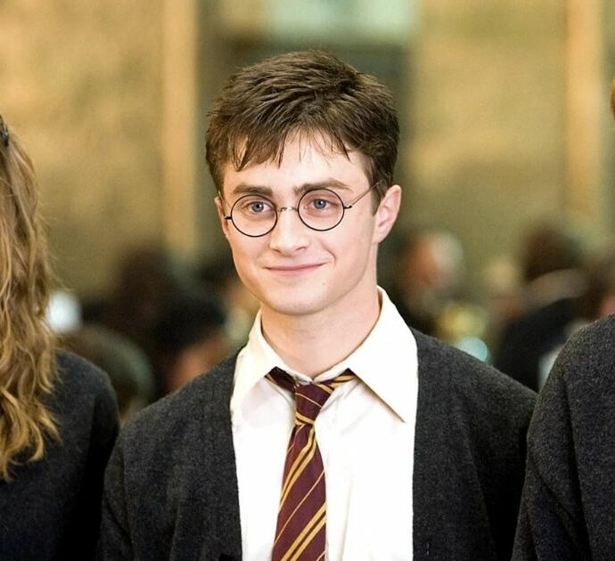 Casting aperti per la nuova serie su Harry Potter: “Cerchiamo i nuovi Harry, Ron e Hermione. Ecco come saranno”